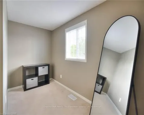 572 Grange Road Guelph ON N1E 7C9