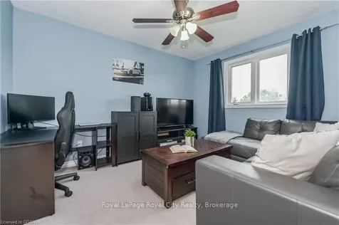 95 Halls Drive Centre Wellington ON N0B 1S0