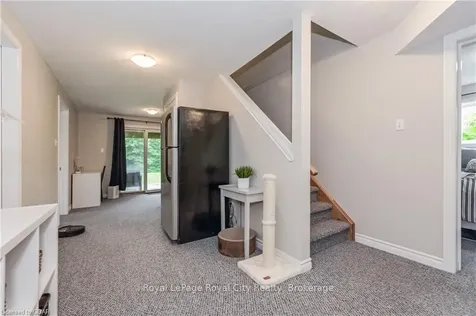 95 Halls Drive Centre Wellington ON N0B 1S0