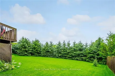 95 Halls Drive Centre Wellington ON N0B 1S0