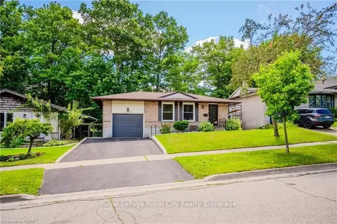 173 Southwood Drive Kitchener ON N2E 2B2