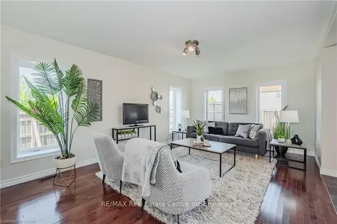 137 Clough Crescent Guelph ON N1L 0E4