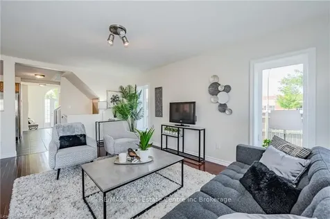 137 Clough Crescent Guelph ON N1L 0E4