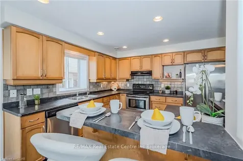 137 Clough Crescent Guelph ON N1L 0E4