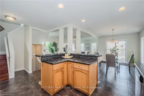 137 Clough Crescent Guelph ON N1L 0E4