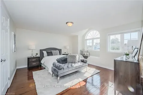 137 Clough Crescent Guelph ON N1L 0E4