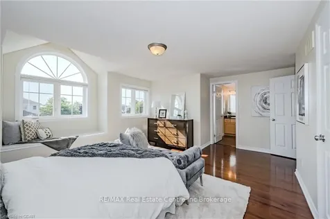 137 Clough Crescent Guelph ON N1L 0E4