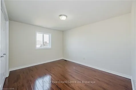 137 Clough Crescent Guelph ON N1L 0E4