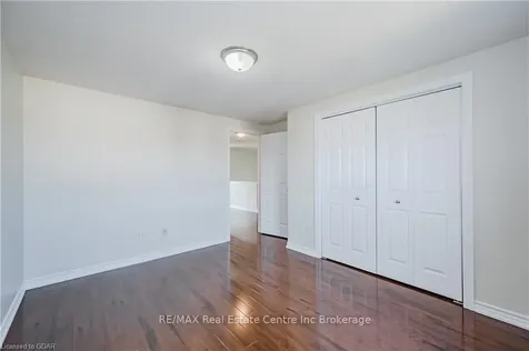 137 Clough Crescent Guelph ON N1L 0E4