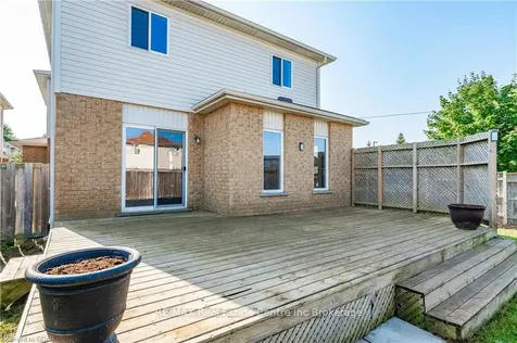 137 Clough Crescent Guelph ON N1L 0E4