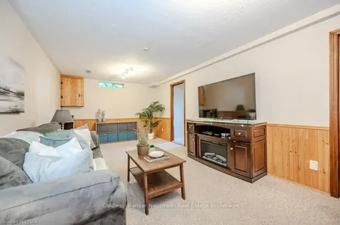 131 Marksam Road Guelph ON N1H 6T5