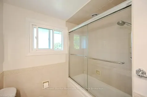 131 Marksam Road Guelph ON N1H 6T5