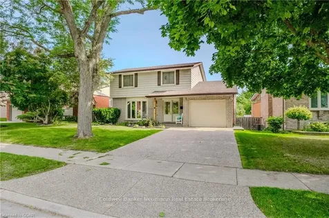 131 Marksam Road Guelph ON N1H 6T5