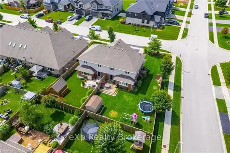152 Marr Drive Centre Wellington ON N0B 1S0
