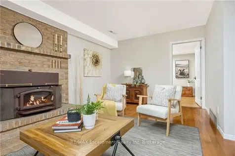20 Sagewood Place Guelph ON N1G 3M6