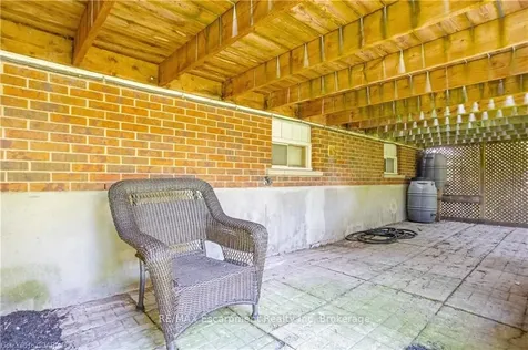 20 Sagewood Place Guelph ON N1G 3M6
