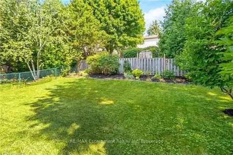 20 Sagewood Place Guelph ON N1G 3M6