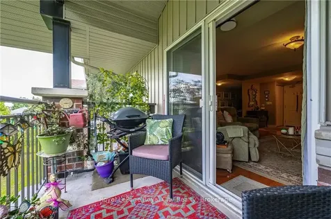 645 Street David Street S Centre Wellington ON N1M 0A9