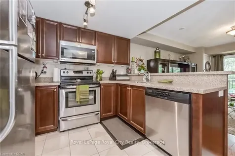 645 Street David Street S Centre Wellington ON N1M 0A9