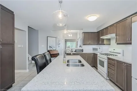 34 Annmoore Crescent Guelph ON N1L 0J1