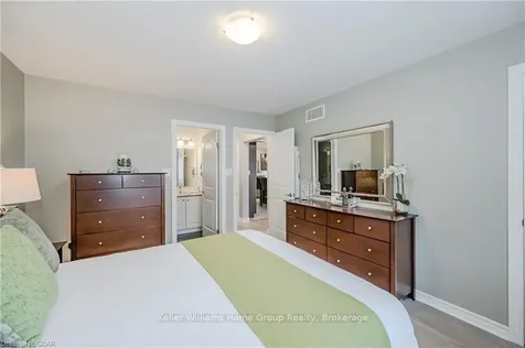 34 Annmoore Crescent Guelph ON N1L 0J1