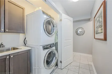 34 Annmoore Crescent Guelph ON N1L 0J1
