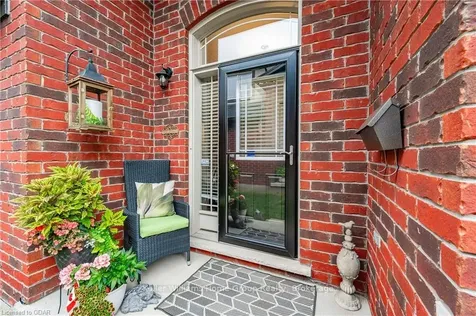 34 Annmoore Crescent Guelph ON N1L 0J1