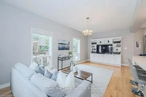 17 Westra Drive Guelph ON N1K 1Z7