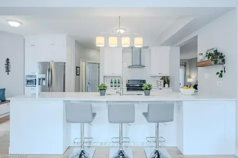 17 Westra Drive Guelph ON N1K 1Z7