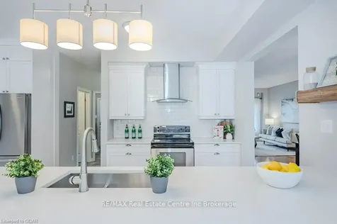 17 Westra Drive Guelph ON N1K 1Z7