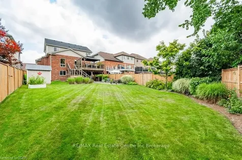 17 Westra Drive Guelph ON N1K 1Z7