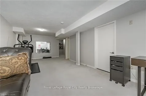60 Ptarmigan Drive Guelph ON N1C 1E5