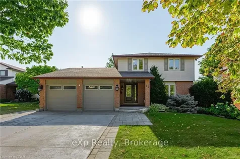 17 Sunrise Court Guelph ON N1K 1J3