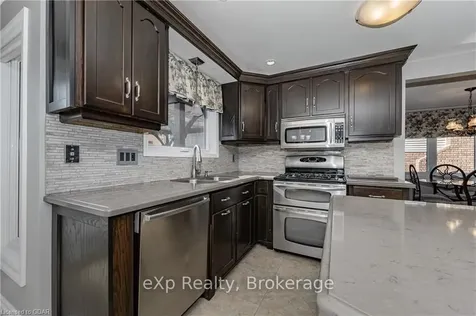17 Sunrise Court Guelph ON N1K 1J3