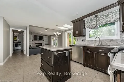 17 Sunrise Court Guelph ON N1K 1J3