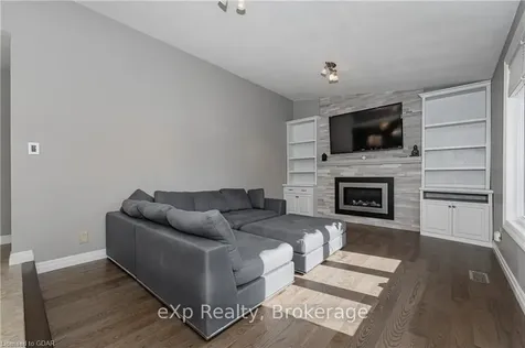 17 Sunrise Court Guelph ON N1K 1J3