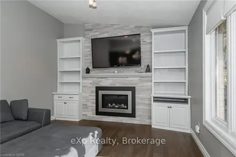 17 Sunrise Court Guelph ON N1K 1J3