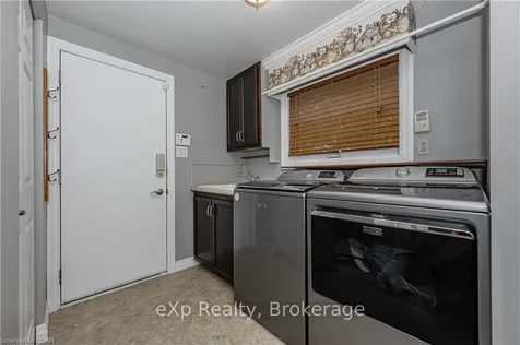 17 Sunrise Court Guelph ON N1K 1J3