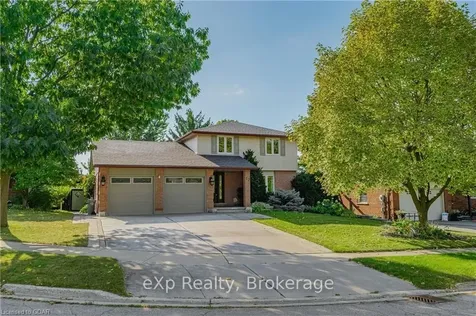 17 Sunrise Court Guelph ON N1K 1J3