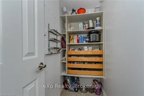 17 Sunrise Court Guelph ON N1K 1J3