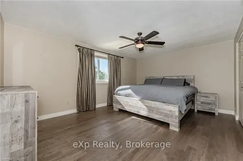 17 Sunrise Court Guelph ON N1K 1J3