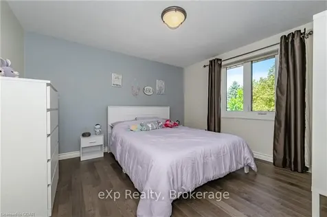 17 Sunrise Court Guelph ON N1K 1J3