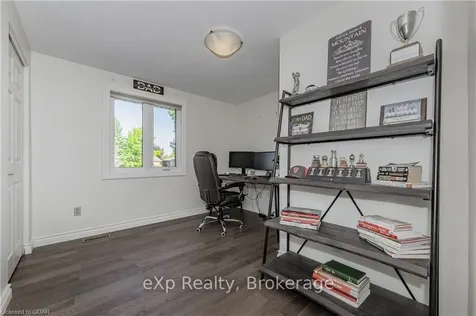 17 Sunrise Court Guelph ON N1K 1J3