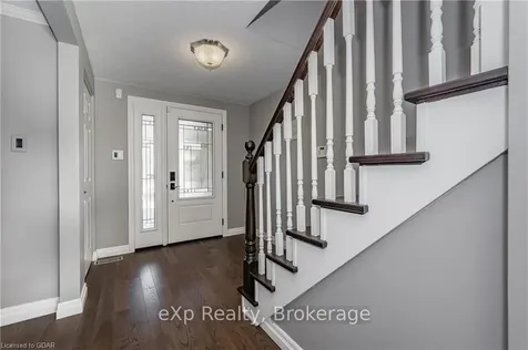 17 Sunrise Court Guelph ON N1K 1J3