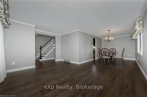 17 Sunrise Court Guelph ON N1K 1J3