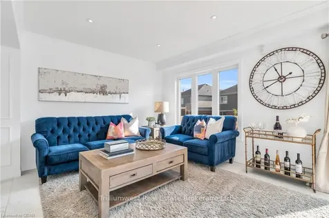 83 Netherwood Road Kitchener ON N2P 0E4