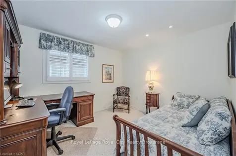 59 Parkside Drive Guelph ON N1G 4X7