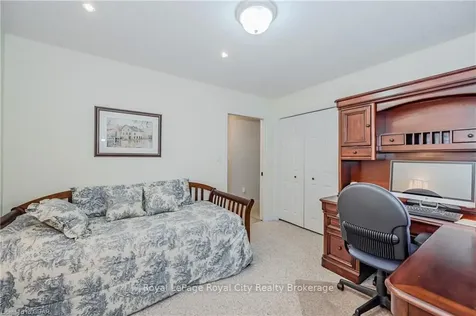 59 Parkside Drive Guelph ON N1G 4X7