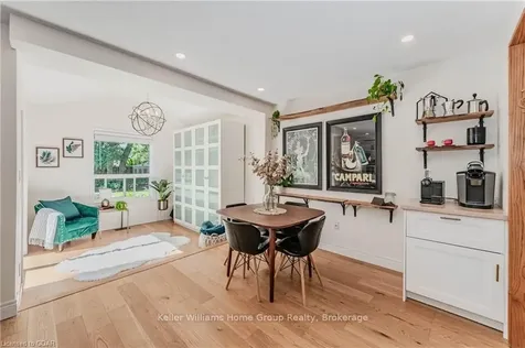 28 Thompson Drive Guelph ON N1E 7A5