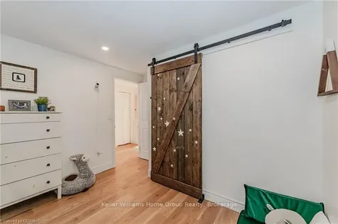 28 Thompson Drive Guelph ON N1E 7A5